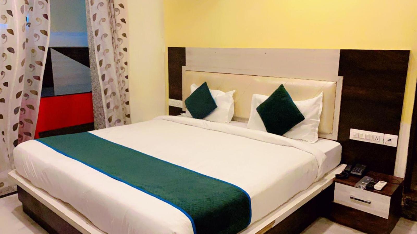 Hotel Airport View Jaipur Buitenkant foto